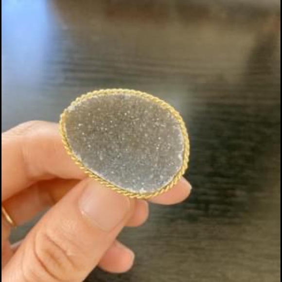 Statement ring with druzy/geode/crystal - Picture 6 of 6